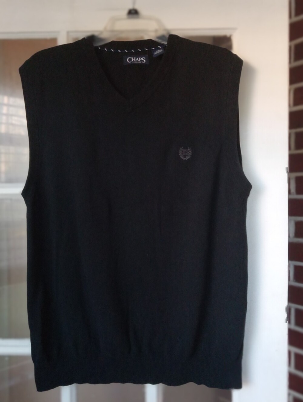 Chaps Black V-Neck Knit Sweater Vest SZ L